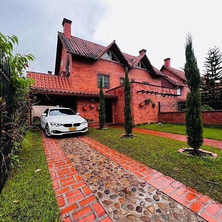 Hermosa Casa , Con Parqueadero En Rionegro Cerca Al Aeropuerto Vila Exterior foto