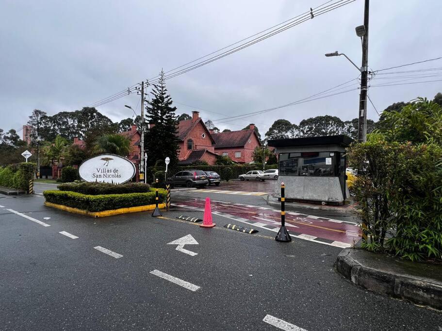 Hermosa Casa , Con Parqueadero En Rionegro Cerca Al Aeropuerto Vila Exterior foto