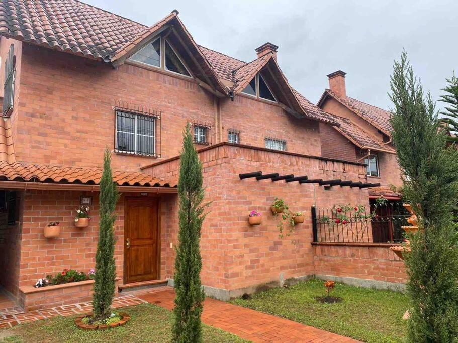 Hermosa Casa , Con Parqueadero En Rionegro Cerca Al Aeropuerto Vila Exterior foto